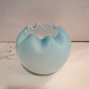 Vintage Fenton Art Glass Pinched Rose Bowl Cased Blue Fade to White Satin Glass